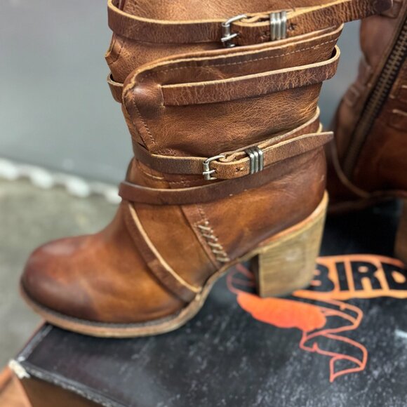 BAKER Freebird By Steven Boots-Size 8 - Picture 2 of 9